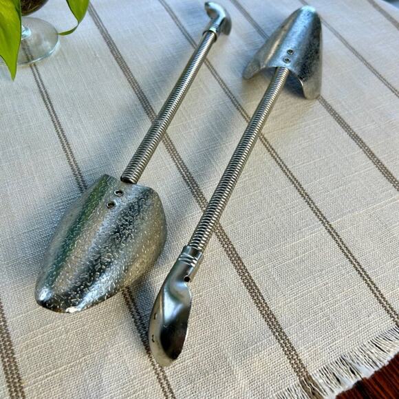 Vintage Aluminum and Steel Spring Shoe Stretchers, Shoe Shape Keepers - Picture 7 of 8